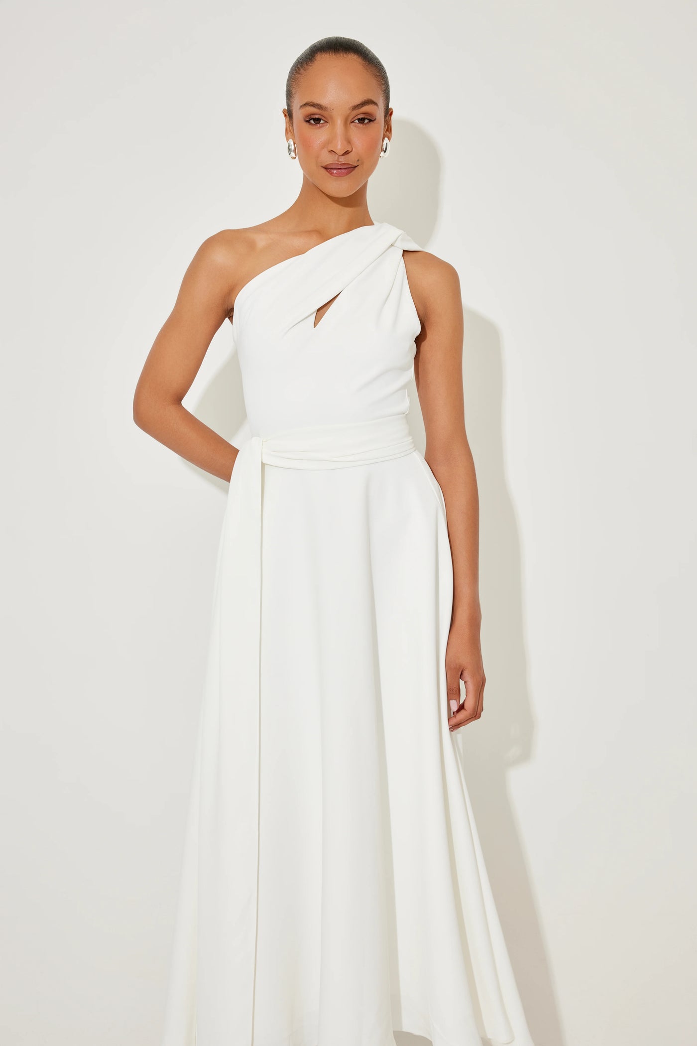 La robe mi-longue asymétrique Ultimate