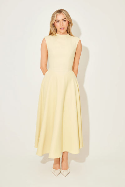 Robe mi-longue sans manches Ultimate