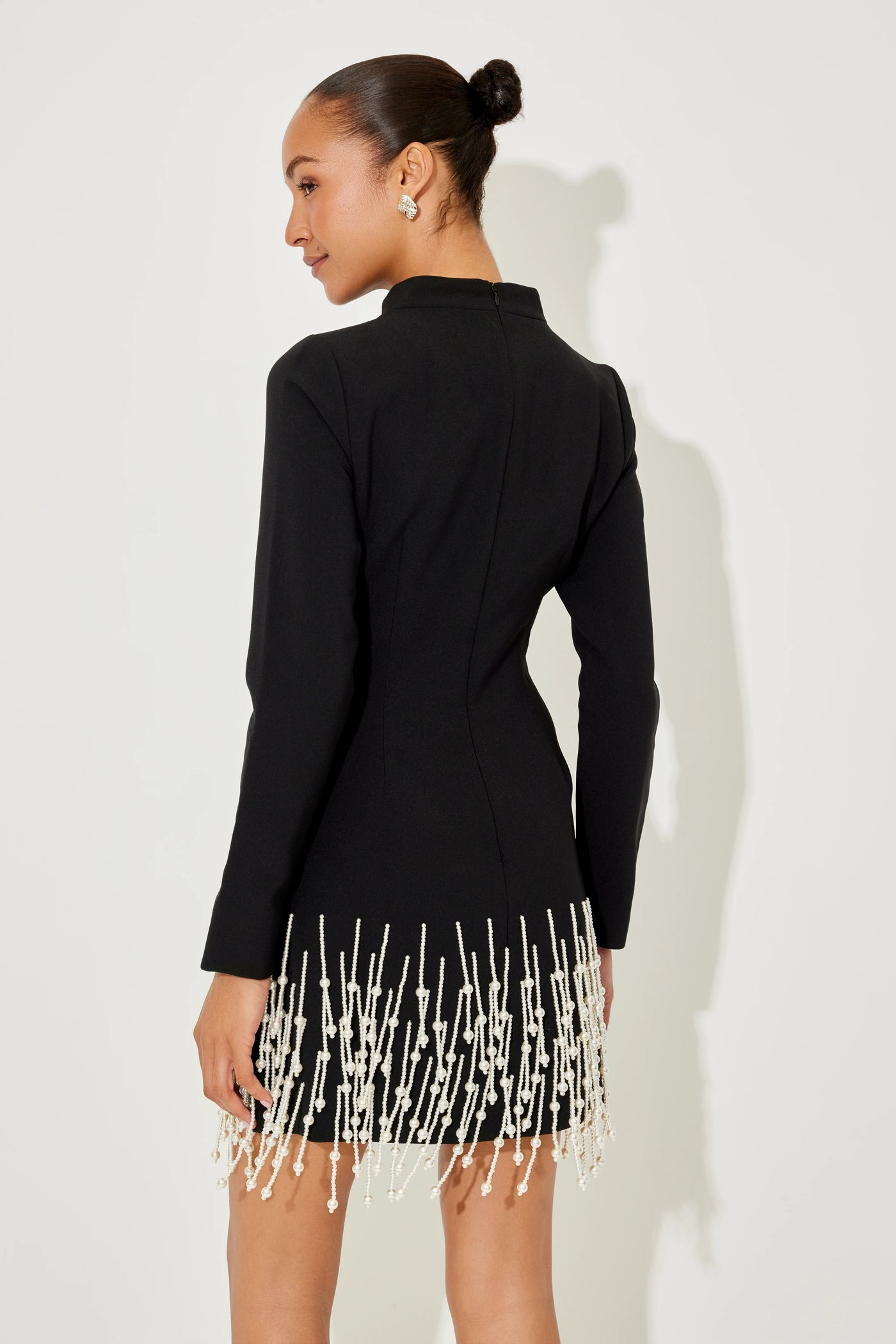 La robe à manches longues Ultimate Muse Pearl Drop