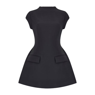 La mini-robe à manches courtes ultime